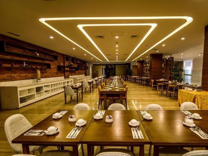 Hariston Hotel & Suites, Pluit - Giacarta Esterno foto