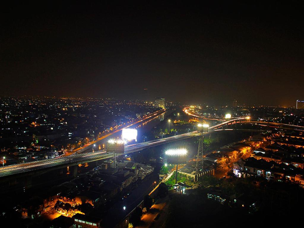 Hariston Hotel & Suites, Pluit - Giacarta Esterno foto