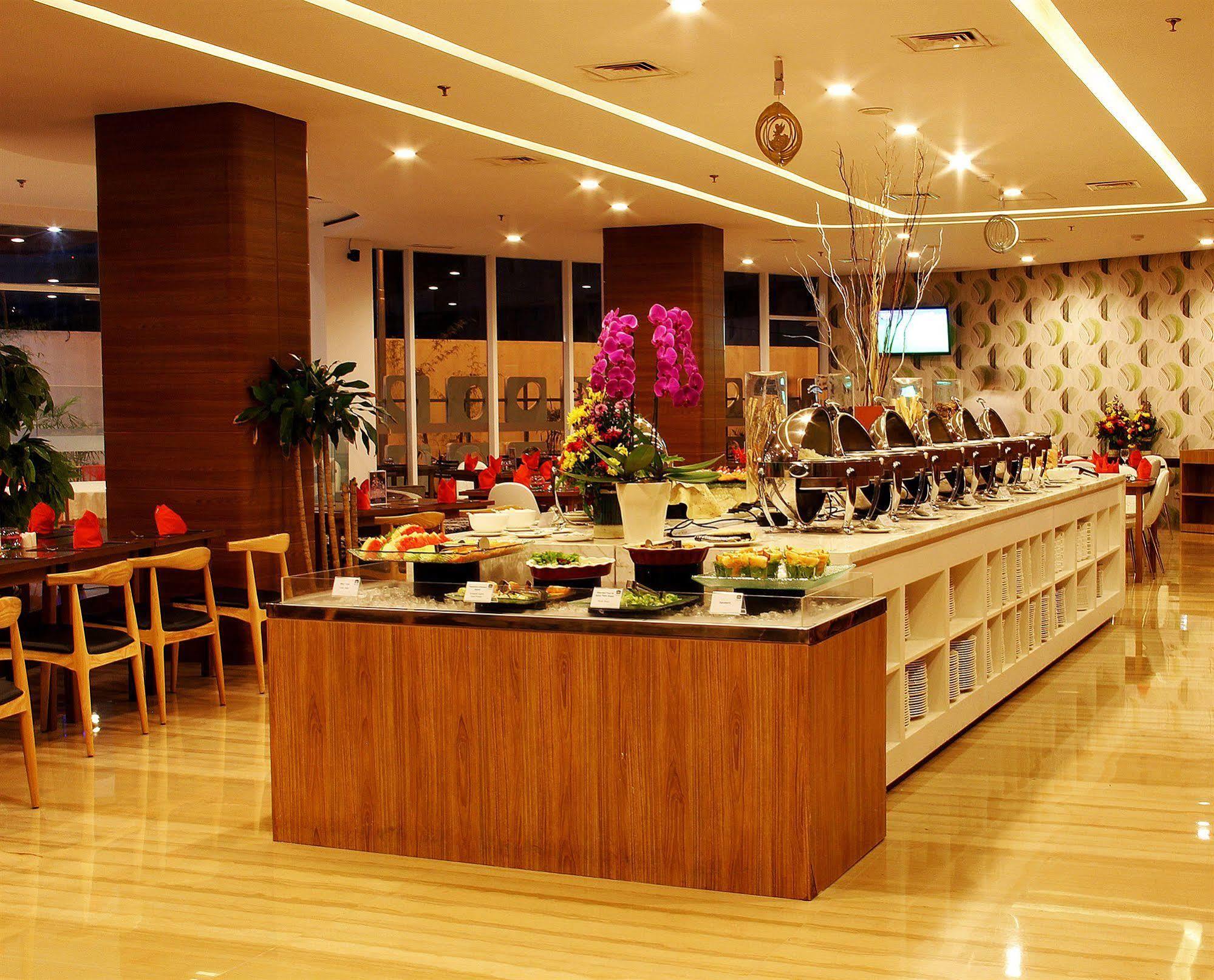 Hariston Hotel & Suites, Pluit - Giacarta Esterno foto