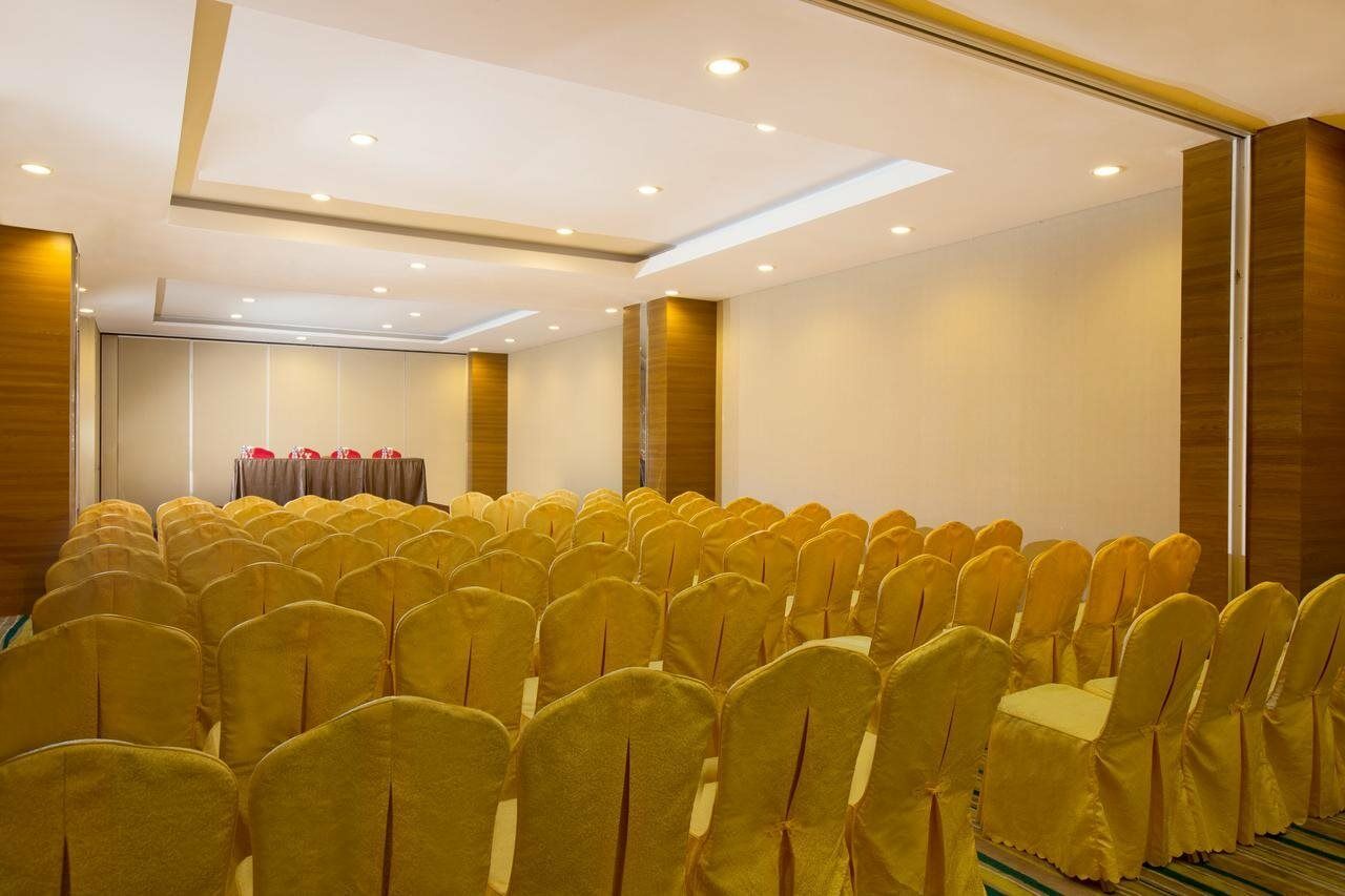 Hariston Hotel & Suites, Pluit - Giacarta Esterno foto