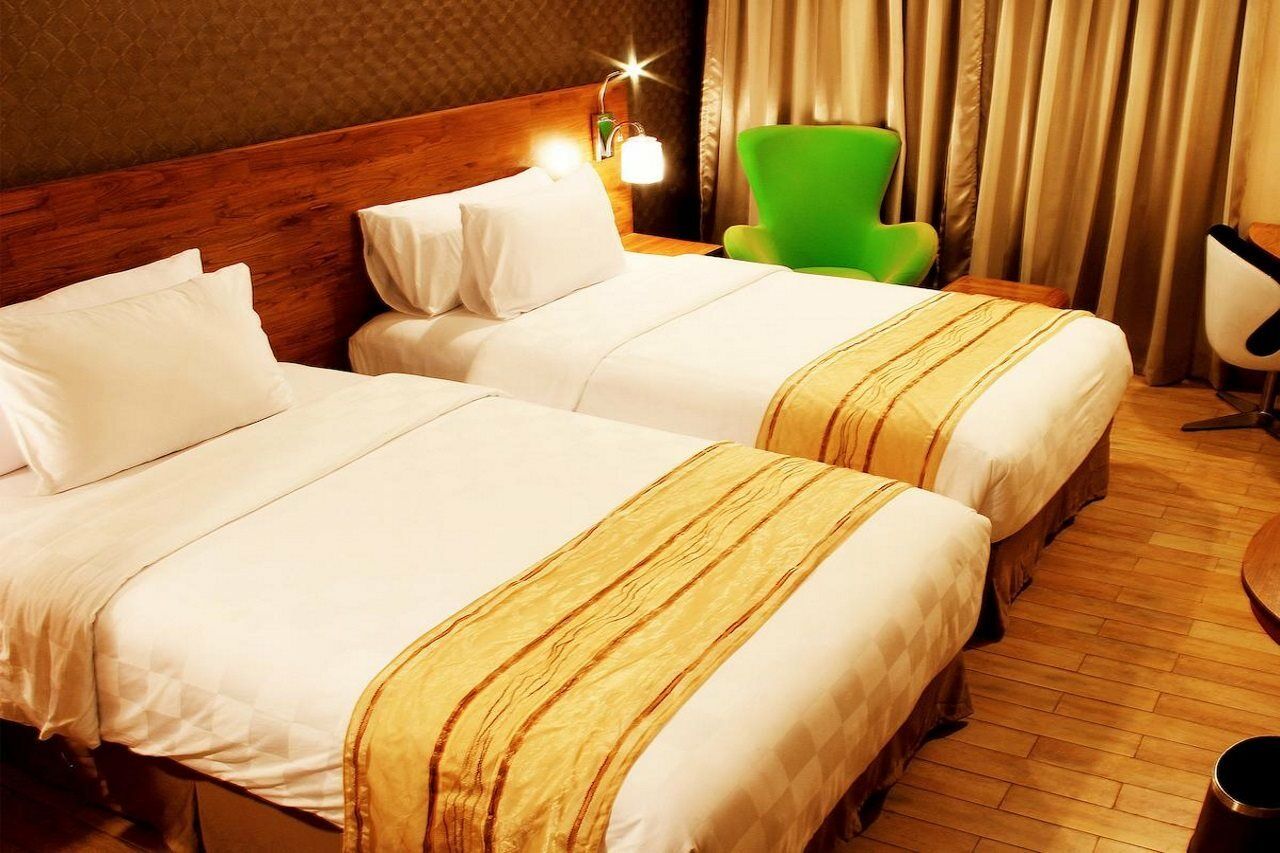 Hariston Hotel & Suites, Pluit - Giacarta Esterno foto